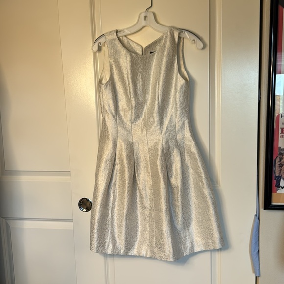 Zara Tulip Dress Small - Picture 4 of 9